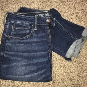 SIZE 6 AMERICAN EAGLE JEANS